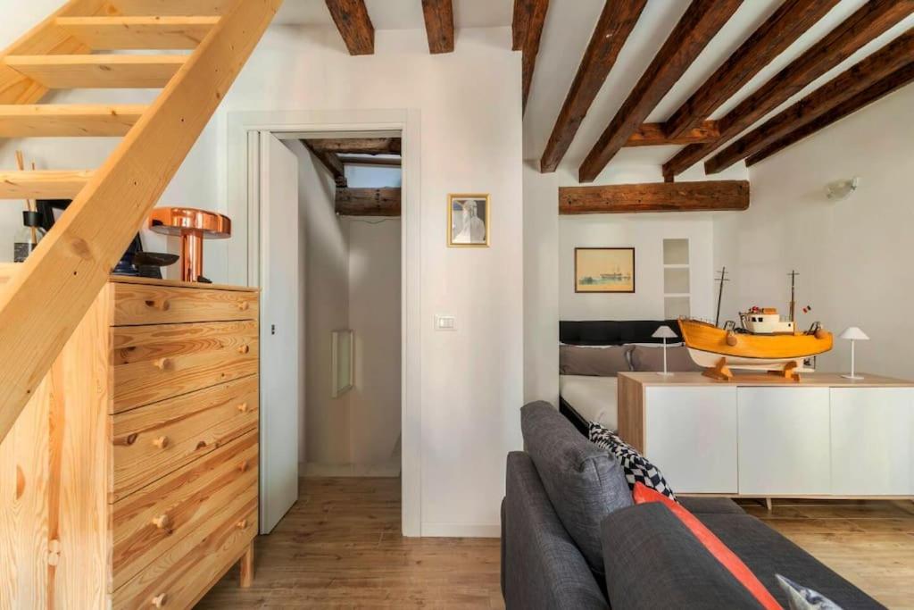 Ca 3 Leoni - Romantic House In The Heart Of เวนิส ภายนอก รูปภาพ