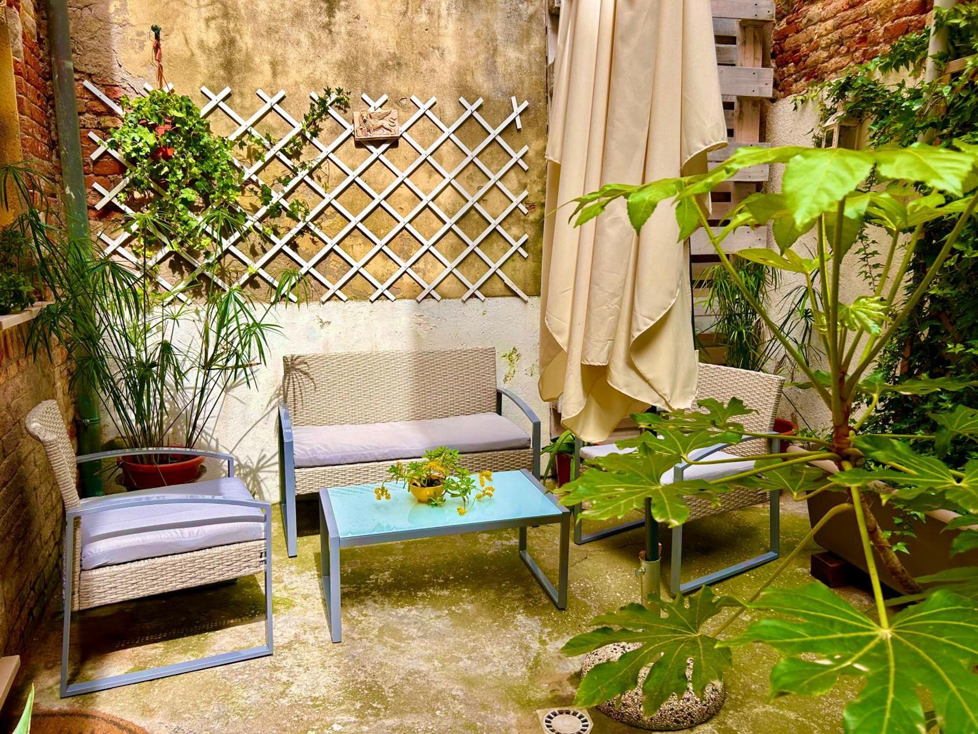 Ca 3 Leoni - Romantic House In The Heart Of เวนิส ภายนอก รูปภาพ